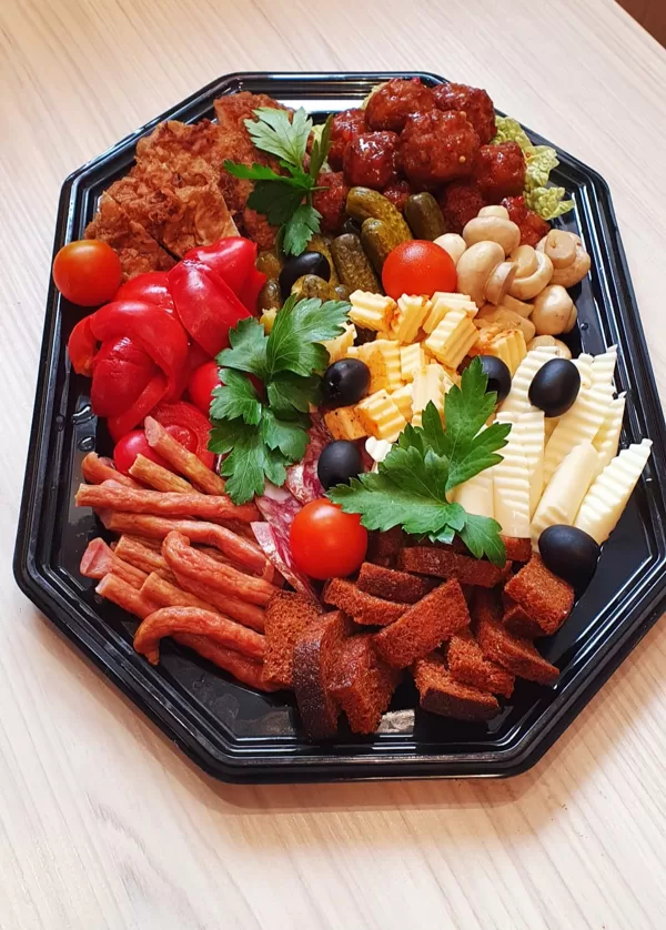 Uzkodu plate "Ballīte" 6 personām